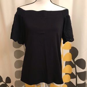 ❣️OFF THE SHOULDER TOP❣️